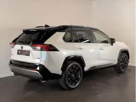 Toyota RAV4 (2025) thumbnail 6