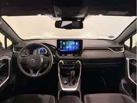 Toyota RAV4 (2025) thumbnail 10
