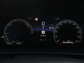 Toyota C-HR (2025) thumbnail 15