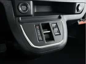 Toyota Proace (2025) thumbnail 9
