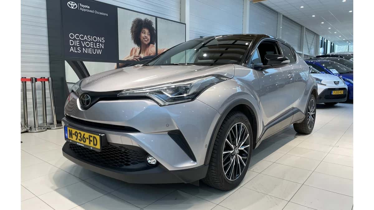 Toyota C-HR (2019) — foto 1
