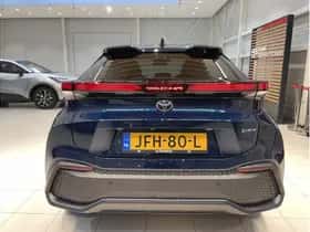 Toyota C-HR (2025) thumbnail 3