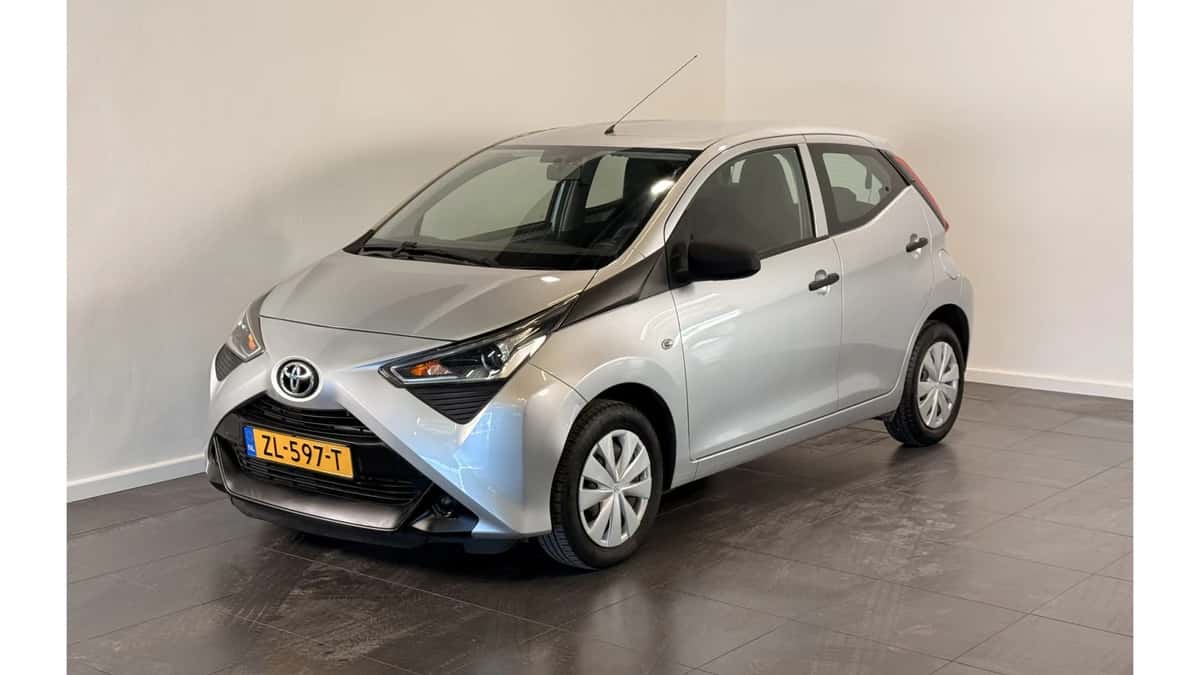 Toyota Aygo (2019) — foto 1