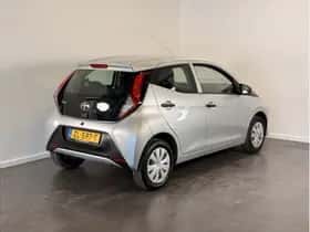 Toyota Aygo (2019) thumbnail 3