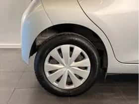 Toyota Aygo (2019) thumbnail 6