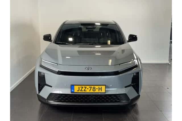 Toyota C-HR+ (2026) thumbnail 3