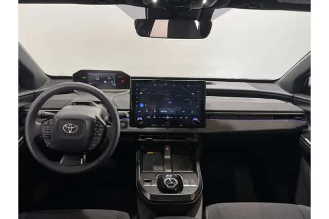 Toyota C-HR+ (2026) thumbnail 4
