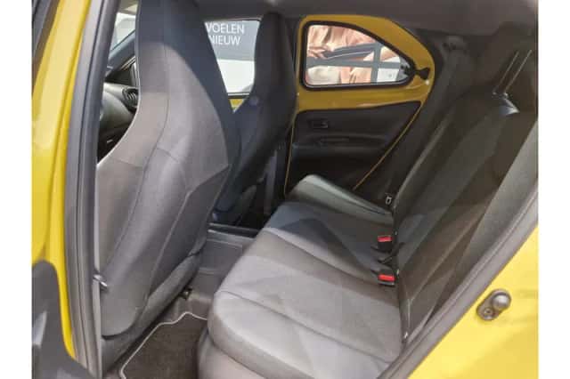 Toyota Aygo X (2025) thumbnail 5