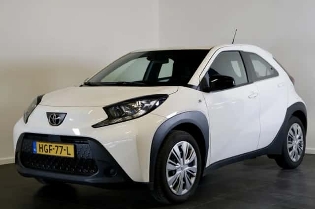 Toyota Aygo X (2025) thumbnail 1