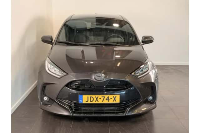 Toyota Yaris (2024) thumbnail 4