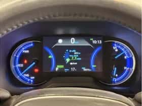Toyota RAV4 (2021) thumbnail 16