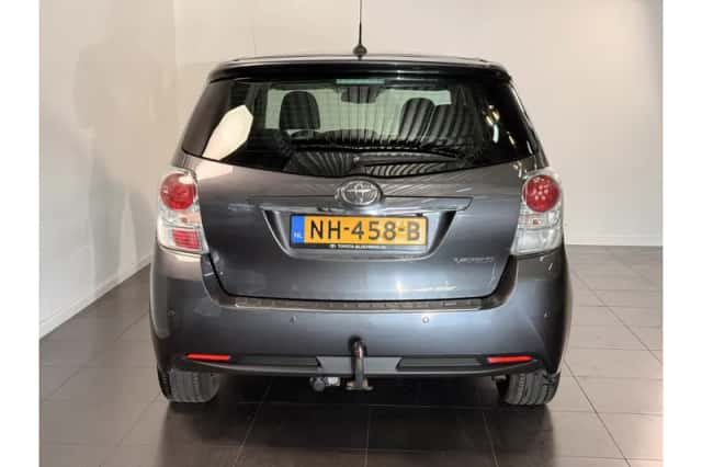 Toyota Verso (2017) thumbnail 4