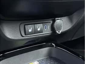 Toyota Aygo X (2024) thumbnail 24