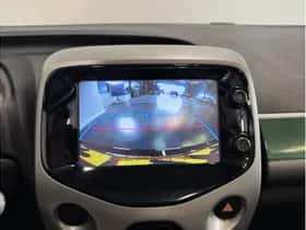Toyota Aygo (2016) thumbnail 15
