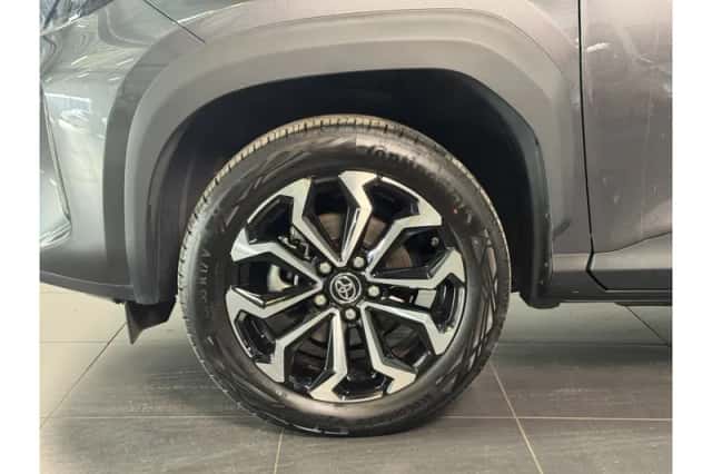 Toyota Yaris Cross (2023) thumbnail 4