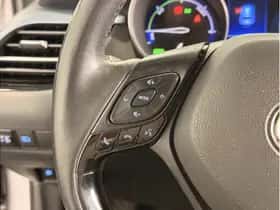 Toyota C-HR (2020) thumbnail 14