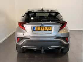 Toyota C-HR (2020) thumbnail 5