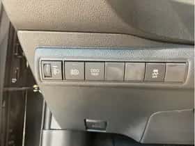 Toyota Corolla (2025) thumbnail 18