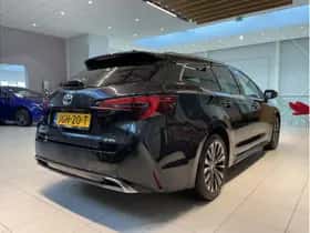 Toyota Corolla (2025) thumbnail 3