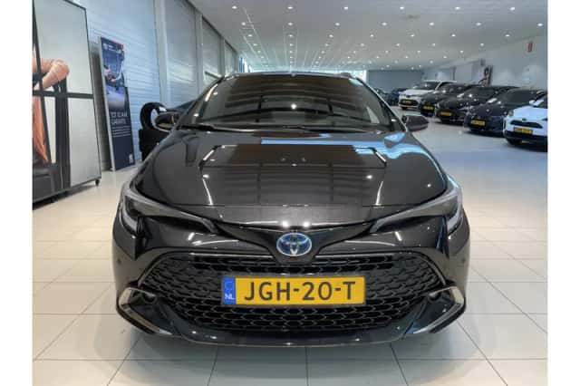 Toyota Corolla (2025) thumbnail 5