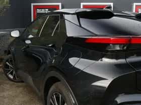 Toyota C-HR (2025) thumbnail 11