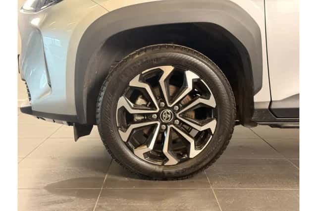 Toyota Yaris Cross (2025) thumbnail 5