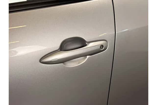 Toyota Yaris Cross (2025) thumbnail 6