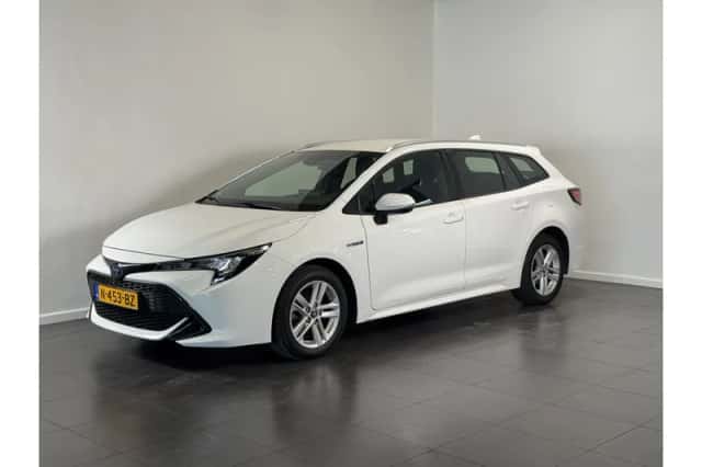 Toyota Corolla (2021) thumbnail 1