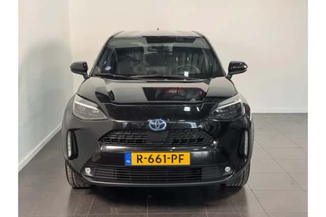 Toyota Yaris Cross (2022) thumbnail 3