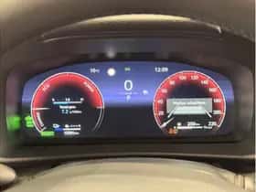 Toyota C-HR (2025) thumbnail 18