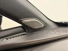 Toyota C-HR (2025) thumbnail 24