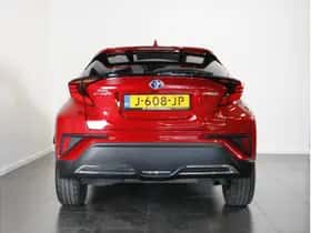 Toyota C-HR (2020) thumbnail 5