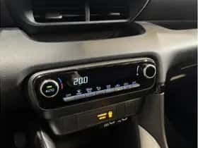 Toyota Yaris (2025) thumbnail 13
