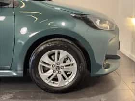 Toyota Yaris (2025) thumbnail 16