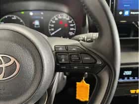 Toyota Yaris (2025) thumbnail 9