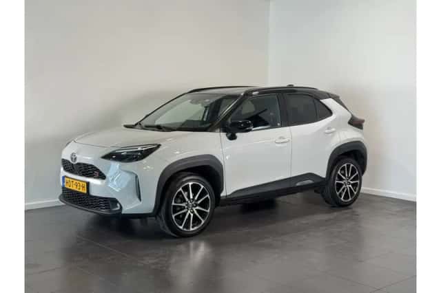 Toyota Yaris Cross (2023) thumbnail 1
