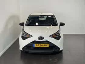 Toyota Aygo (2020) thumbnail 3