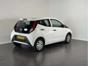 Toyota Aygo (2020) thumbnail 5