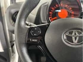 Toyota Aygo (2020) thumbnail 10
