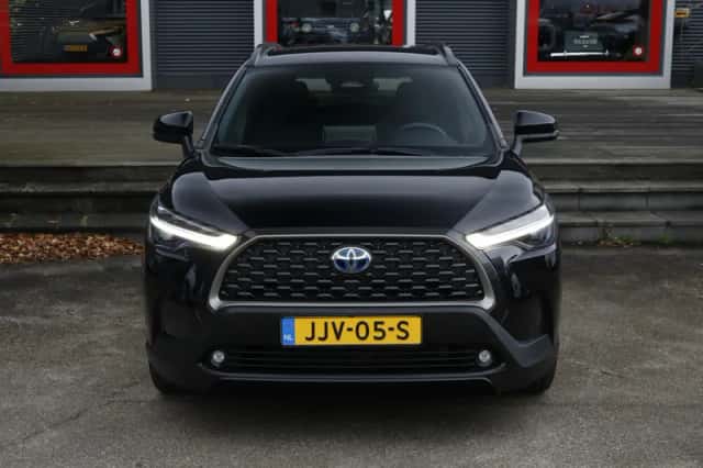 Toyota Corolla (2024) thumbnail 5