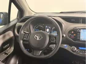 Toyota Yaris (2020) thumbnail 13