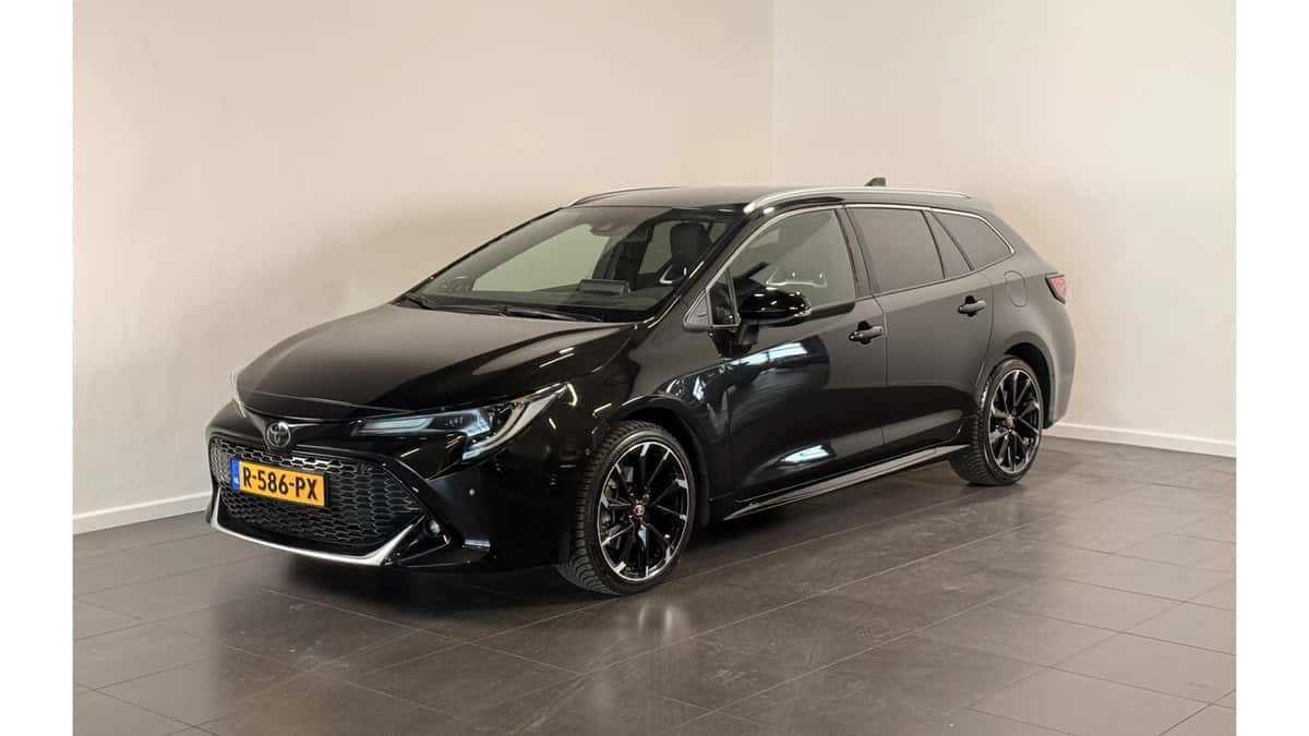 Toyota Corolla (2022) — foto 1