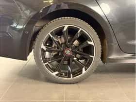 Toyota Corolla (2022) thumbnail 6