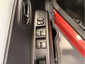 Toyota Yaris (2013) thumbnail 11