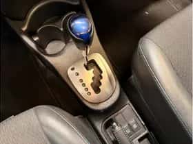 Toyota Yaris (2013) thumbnail 20