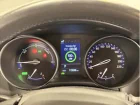 Toyota C-HR (2020) thumbnail 15