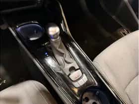Toyota C-HR (2020) thumbnail 19