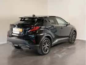 Toyota C-HR (2020) thumbnail 3