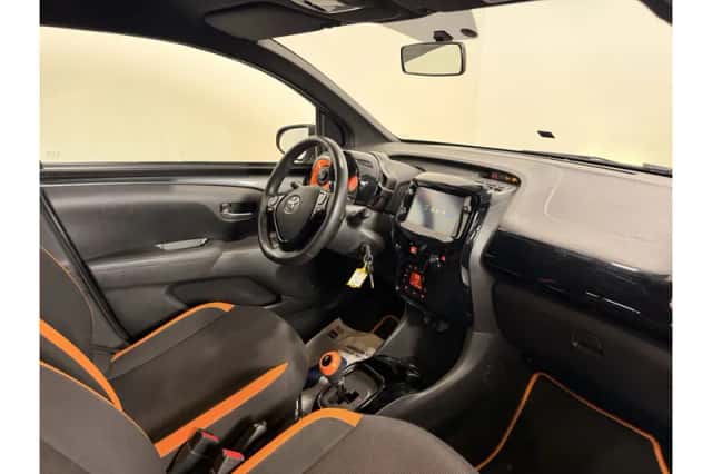 Toyota Aygo (2020) thumbnail 6