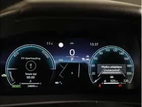 Toyota C-HR (2025) thumbnail 16